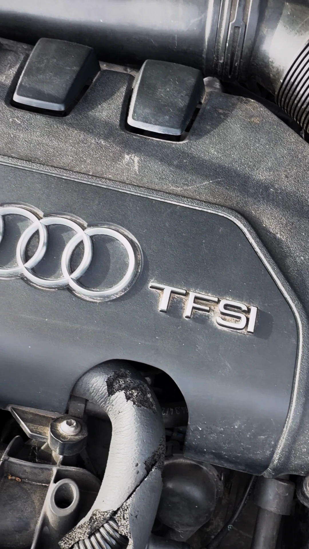 TFSI lettering on the Audi engine cover